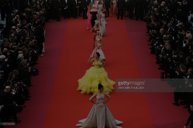 Scopri con noi i migliori look del Festival di Cannes 2018