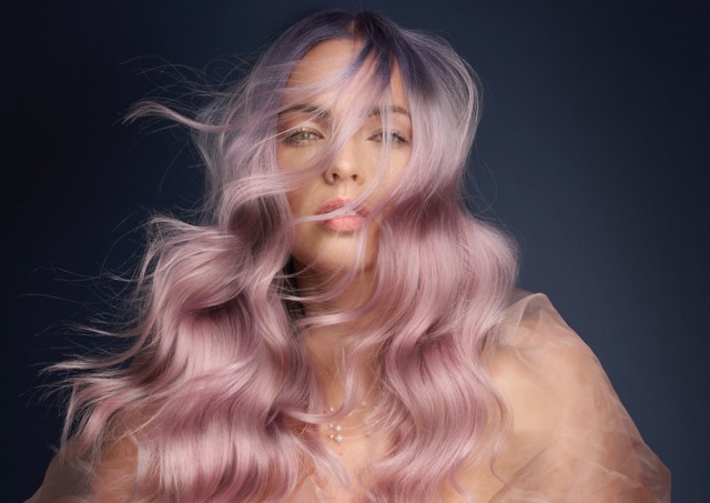 Come fare i capelli rosa? Le sfumature più trendy dell’anno!