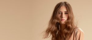 acconciature capelli biondi lunghi